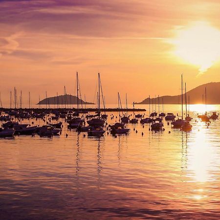 Affittacamere La Baia Di Lerici Kültér fotó